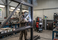 Сварка гаражных ворот из уголка Сварка гаражных ворот из уголка